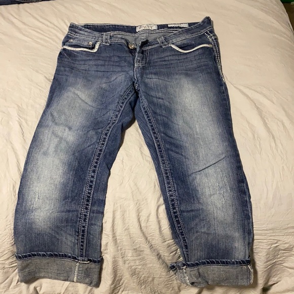 Women Capri jeans - Picture 1 of 4